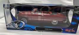 1949 FORD Custom Convertible  Maisto Special Edition 31682 1/18  Die Cast Car - $49.49
