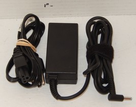 HP Power adapter 740015-004 Laptop Battery Charger Input 100-240v Output... - $14.80