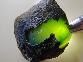 Glassy Light Green Natural Burma Jadeite Jade Rough Stone # 523 gram #2615 carat - £17,383.53 GBP