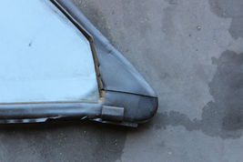 1990-1997 MAZDA MIATA MX-5 LEFT DRIVER DOOR CORNER WINDOW SEALANT V421 image 3