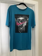 Nike Dri-Fit Basketball Hoop in Space Blue Graphic T-Shirt Men&#39;s Size XL - $18.00