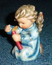 &quot;Shining Light&quot; Goebel Hummel Figurine #358 Angel With Candle In The Wind GIFT! - £45.60 GBP