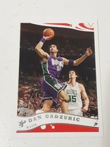Dan Gadzuric Milwaukee Bucks 2005-06 Topps Card #211 - £0.78 GBP