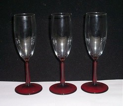 3 Cristal D&#39;Arques-Durand Ruby Red &amp; Clear Champagne Flutes 6 oz  Bar Glasses - £9.49 GBP