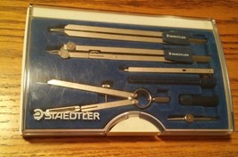 043 Staedtler Compass Set in Plastic Case Drafting - $652.21 MXN