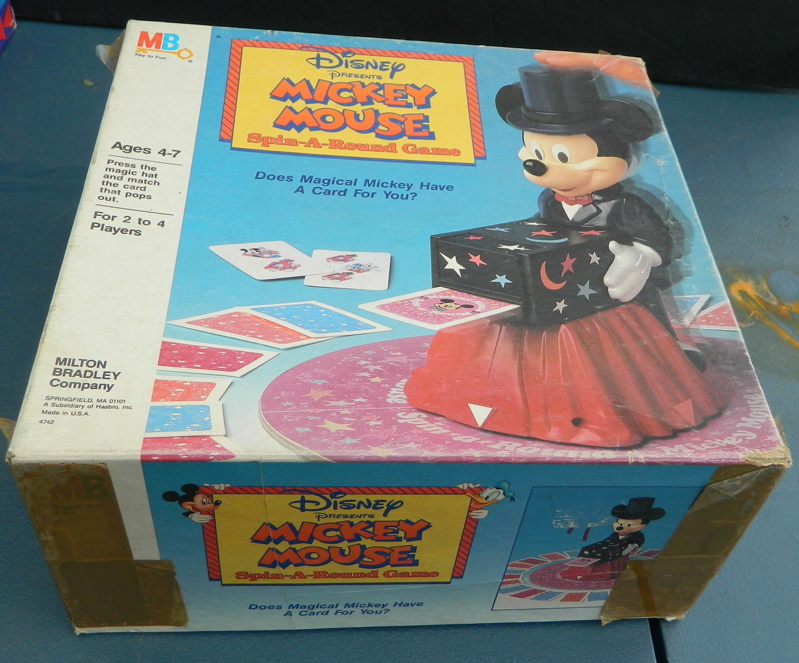 DISNEY PRESENTS Mickey Mouse Spin Around Game-Complete - $15.00