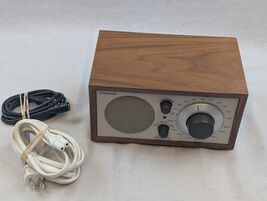 Tivoli Audio Model One AM/FM/AUX Radio Henry Kloss Wood Walnut Beige -Wo... - $917.86 MXN
