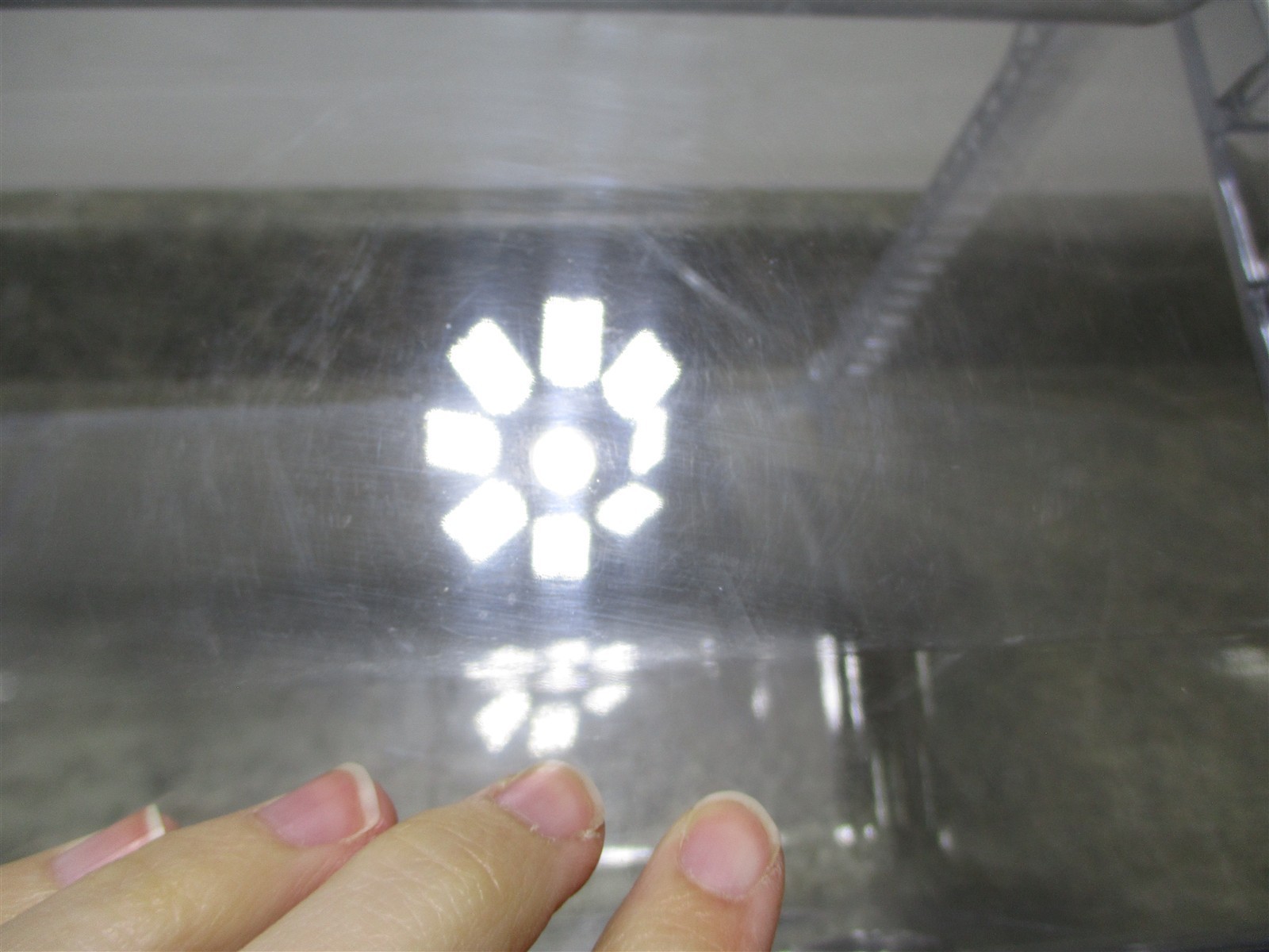 SAMSUNG REFRIGERATOR LOWER CRISPER DRAWER SCRATCHES PART # DA97-06131E Item image 4