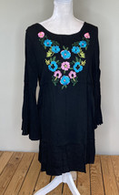 velzera NWT women’s Floral embroidered mini dress size M black X6 - £9.46 GBP