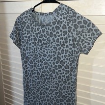 Zoe and Liv animal print short sleeve top - £7.37 GBP