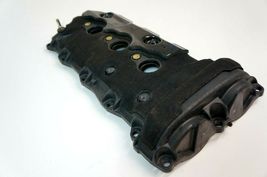 10-2013 cadillac cts right engine head valve cover passenger side - $68.87