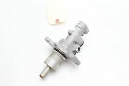 02-06 BMW X5 E53 BRAKE MASTER CYLINDER Q9842 image 9