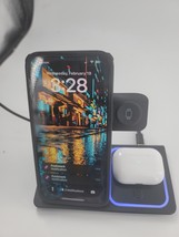 3 IN ONE SMART CHARGING STATION ( Phone And Earbuds Not Included) - $10.44