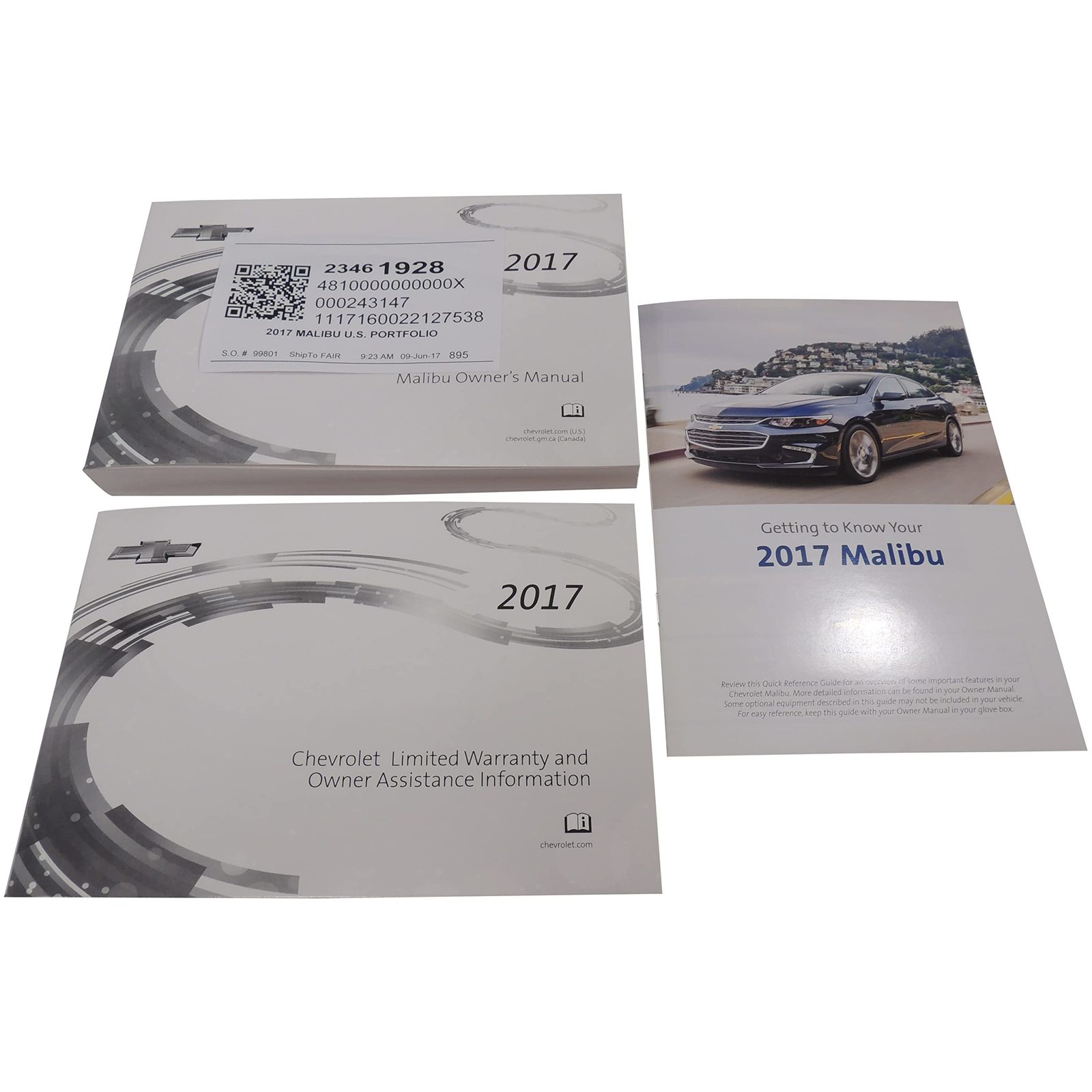 2017 Chevrolet Malibu Owners Manual [Paperback] Chevrolet - $26.69