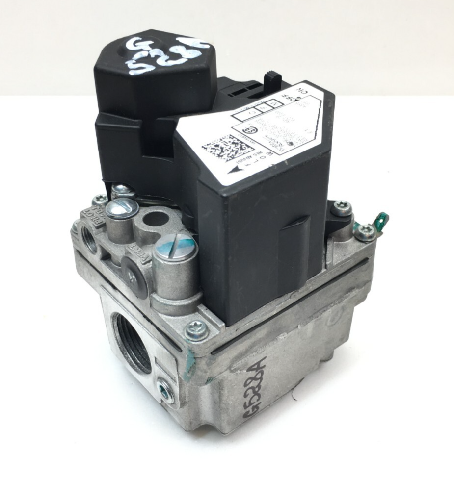 White Rodgers 36H32-423  Gas Valve inlet and outlet 3/4&quot; used #G528A - $45.00