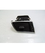 Mercedes X166 GL450 AC vent, dash, outer, left front 1668302154 - $1,400.07 MXN