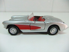 VINTAGE Maisto 1957 Chevrolet Corvette Diecast Car Scale 1/39 Silver - $22.00