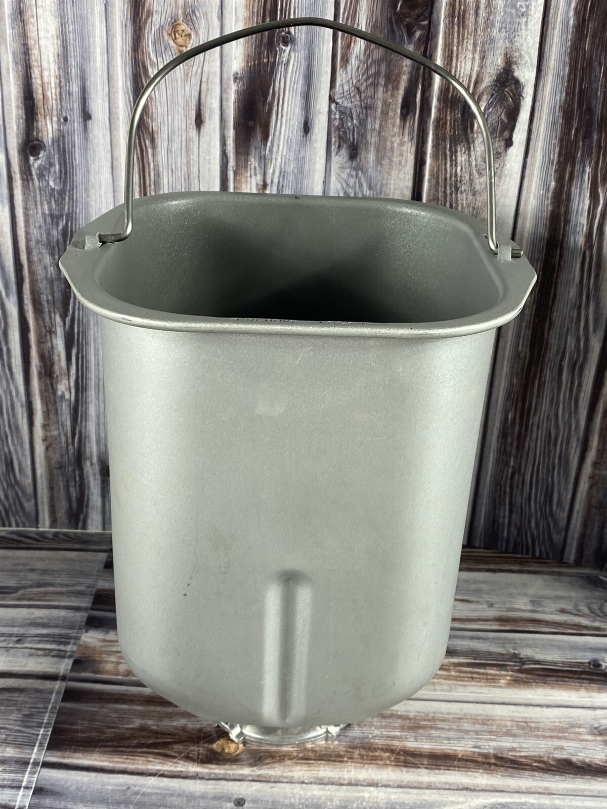 West Bend Automatic Bread &amp; Dough Maker 41030 - Replacement Pan w/ Handle - $19.99