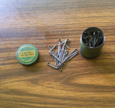 Vintage Campbell Hammer Lock Cotter Pins container and pins - $148.74 MXN