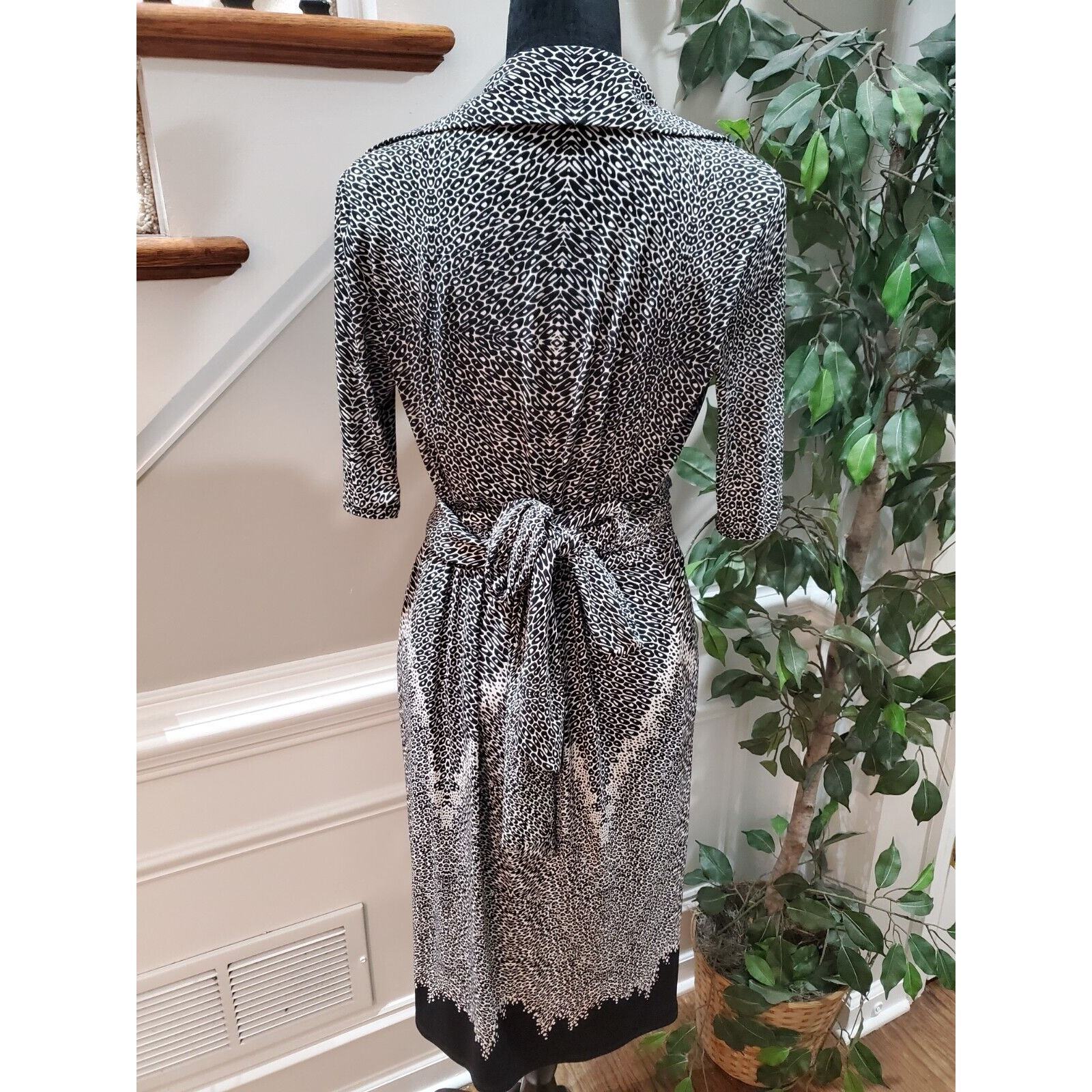 Jones New York White & Black Polyester Collared Half Sleeve Knee Length Dress 4 Item image 2