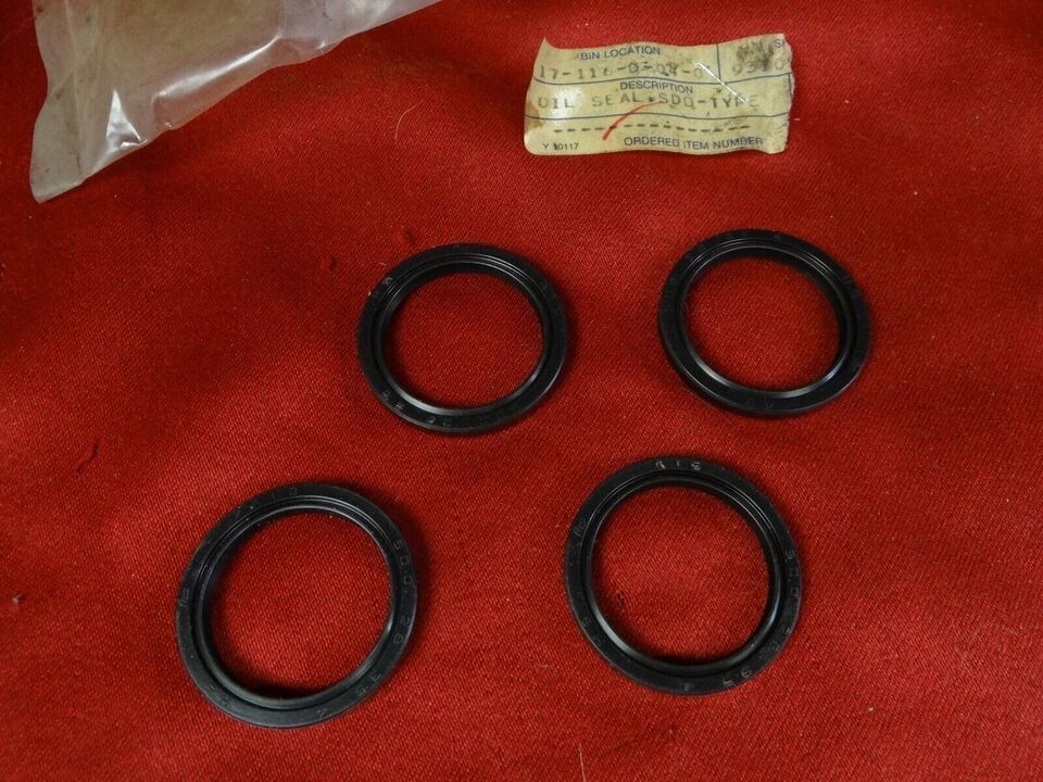 4 Yamaha Oil Seals Clutch 84-91 Riva 180 200 93109-28041 93101-28139 931... - $16.96