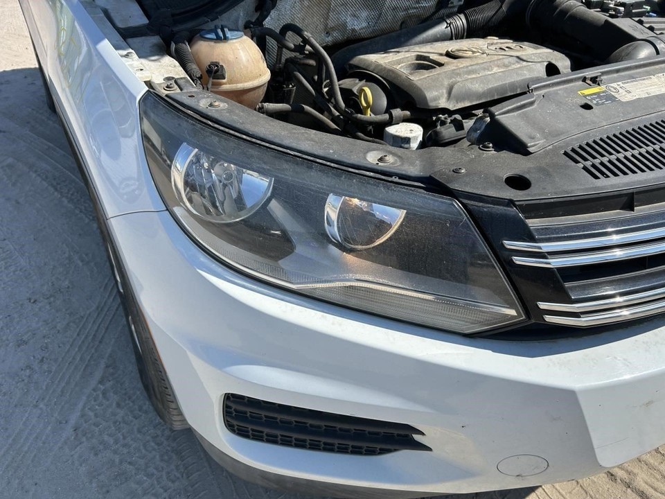 Driver Left Axle Shaft Front FWD Fits 09-17 TIGUAN 104902202Axle Shaft Only Item image 2
