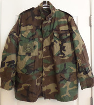 US MILITARY WOODLAND COLD WEATHER FIELD CAMOUFLAGE JACKET MEDIUM REGULAR - £19.46 GBP