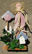  918MB -Girl Mauve w/birdhouse fence and greenery  - $8.95