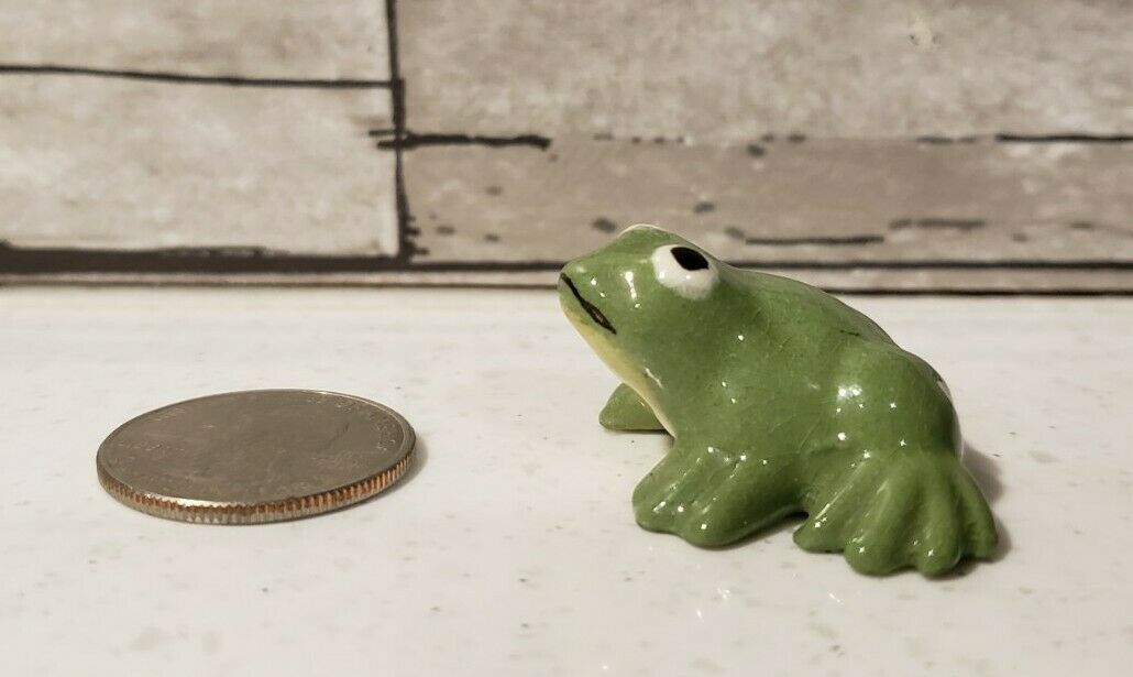 Vintage Hagen Renaker Frog Mama Old Style HTF Rare Miniature Figurine - $26.84