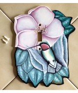 WOODENS National Wildlife Federation HUMMINGBIRD Floral Light Switch Pla... - $516.98 MXN