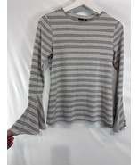 Kaari Blue Long Bell Sleeve Top Shirt Gray &amp; Ivory Striped XS - $405.24 MXN