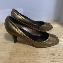 BIJOU NEW YORK Brown/Gold Peep Toe Pumps Metal Studded Detail Women’s Si... - $16.77