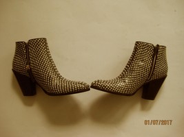 New Giuseppe Zanotti Womens Tara B/W Ankle Boots Shoes 38 Medium (B,M) - $324.99