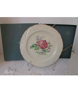 LENOX PLATE ROSE EXPRESSIONS COLLECTION DARK PINK &amp; FREESIA 8.75&quot; BOXED - $13.83 CAD