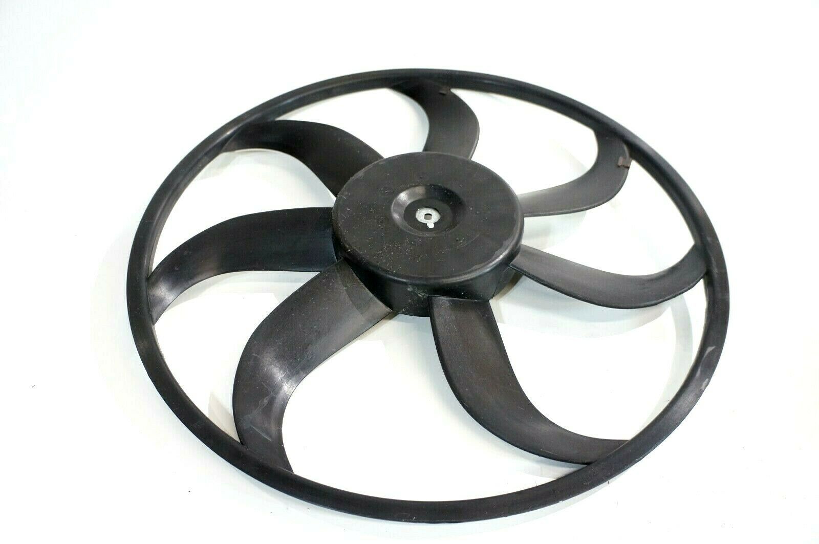 08-2013 cadillac cts radiator fan without motor and shroud 7 arms - £32.81 GBP