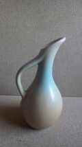 VINTAGE VAN BRIGGLE ART POTTERY EWER 2 TONE GLAZE GREEN OVERSPRAY - €39,35 EUR