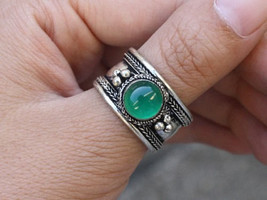 Large Adjustable Tibetan Round or Oval Green Jade Gemstone Weaving Dotte... - $137.96 MXN