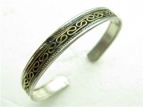 Vintage Tibetan 3-color Copper Brass Filigree Thread Multi-Weaving Cuff ... - $6.71