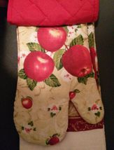 APPLE KITCHEN SET 3-pc Towel Potholder Mitt Red Country Fruit Flowers NEW image 3