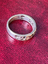 Vintage Silvertone Band w Open Floral &amp; Stem Ring Size 8.5 – top of ring... - £9.02 GBP