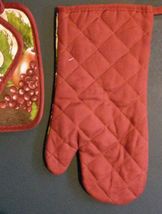 FRUIT theme OVEN MITT POTHOLDERS 3-pc Set Brown Red Grapes NEW image 6