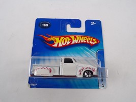 Van / Sports Car / Hot Wheels LA Troca #H9077 #H34 - £10.94 GBP