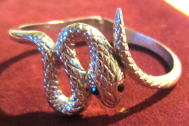 Vintage silvertone hinged snake bracelet  rhinestone eyes - £16.82 GBP