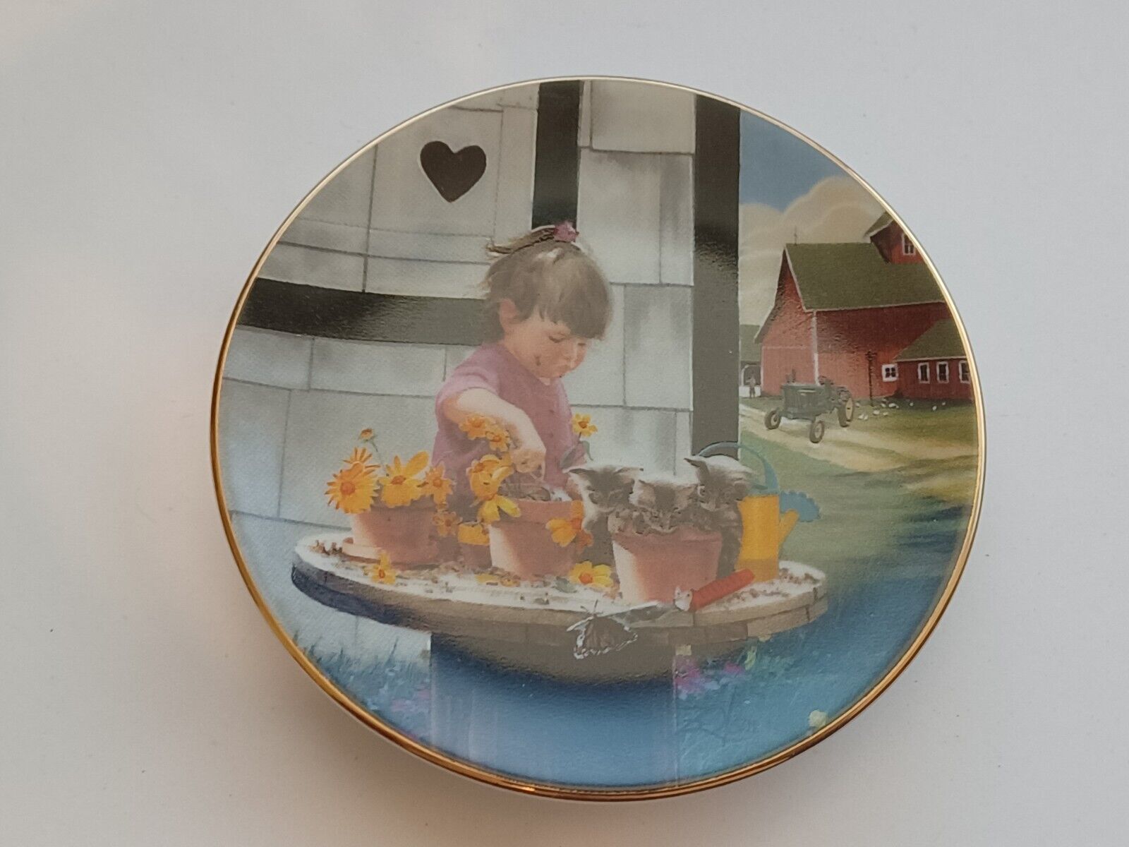 Little Gardener - Collector Plate #1 - Country Friends with Box - $3.96