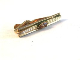 Vintage 1950&#39;s - 1960&#39;s Gold Tone &amp; Golden Topaz Tie Clasp by Swank - £13.66 GBP