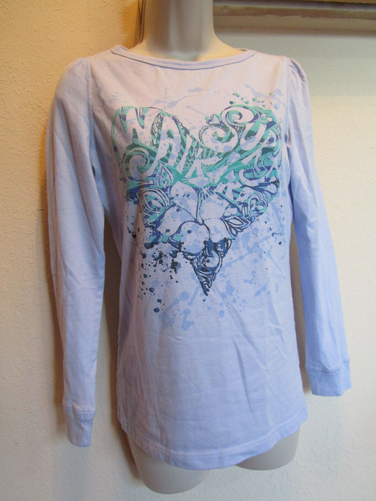MOSSIMO Long Sleeve GIRLS XLG T Shirt - Waikiki Surf Heart Design, Light Blue - $6.51