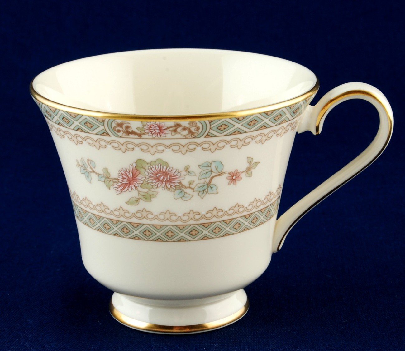 Minton Legacy Cup New Fine Bone China S547 Item image 2