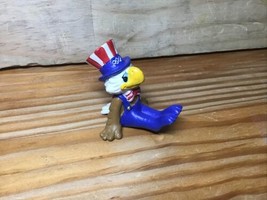 Eagle Sitting Olympic Mascot 1 Figurines 1980/81 L.A.Oly.com W. Berrie C... - $12.47
