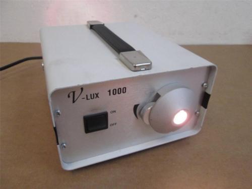 Volpi MFG. 14363  V-Lux 1000 Microscope Light Source Illuminator (120V; 170W) - $100.10