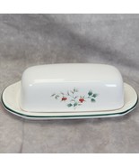 Pfaltzgraff Winterberry Christmas Butter Dish  Xmas - $17.44 CAD